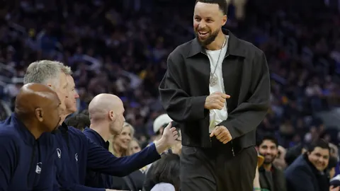 大乐透期号专家推荐：猛龙主场对阵国王质合分析